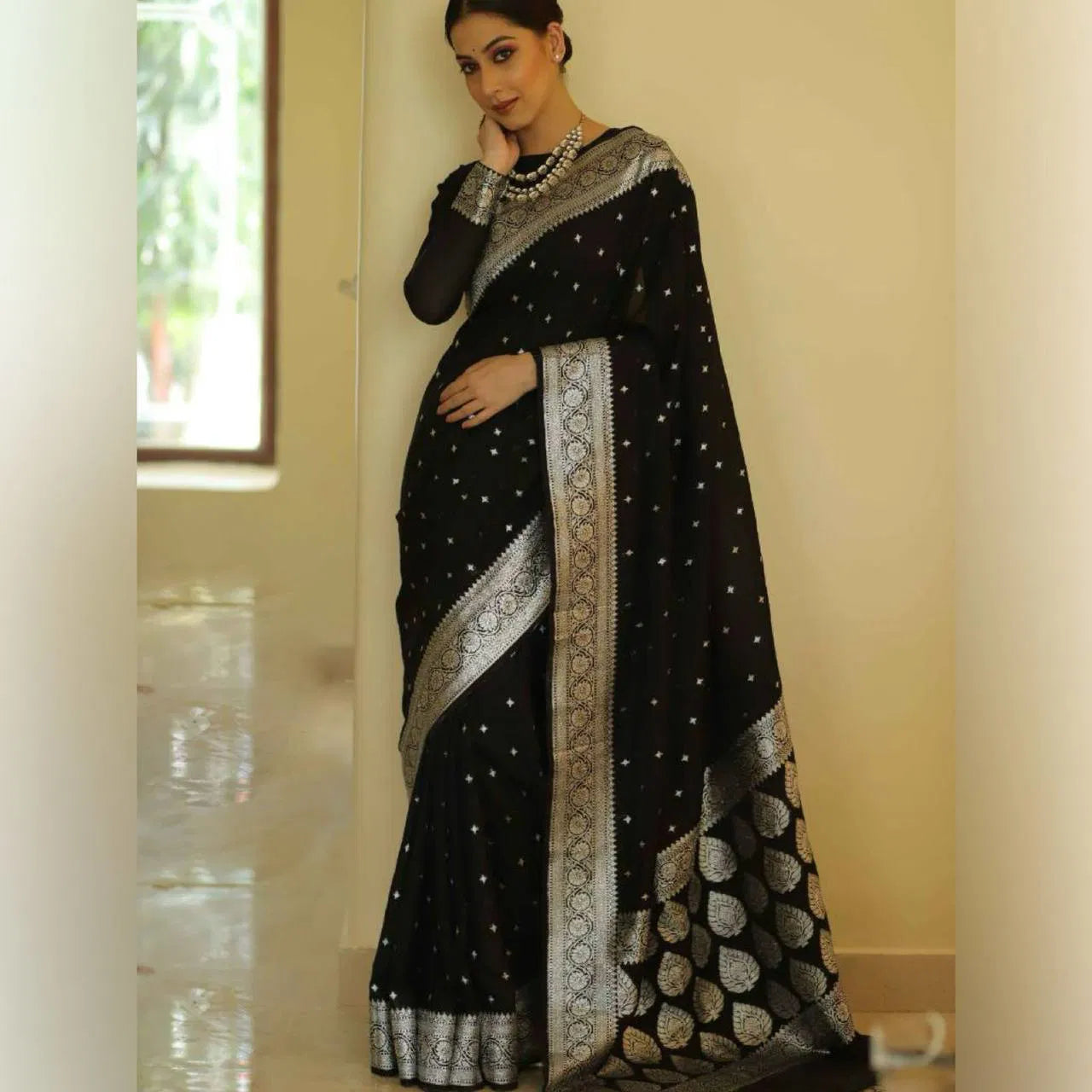 Jashn-e-Nazakat – Celebrating grace with intricate craftsmanship