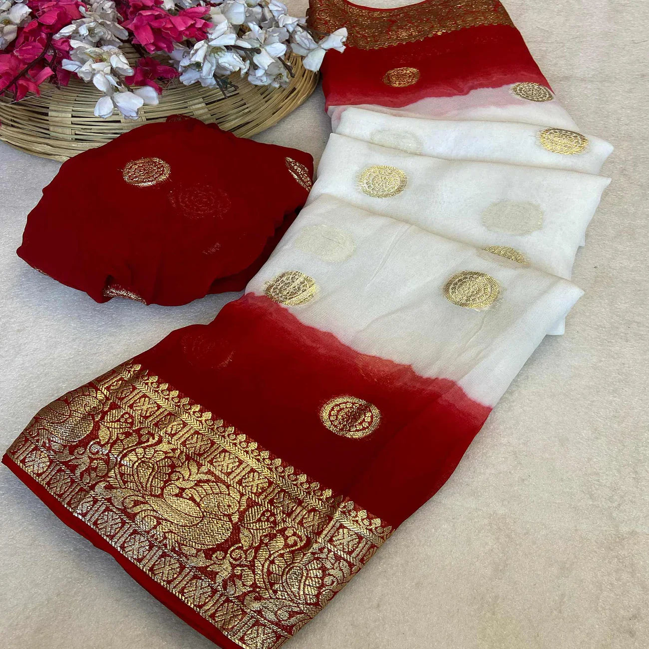 Zarq-e-Vasli – A masterpiece of fine weaving and zari elegance