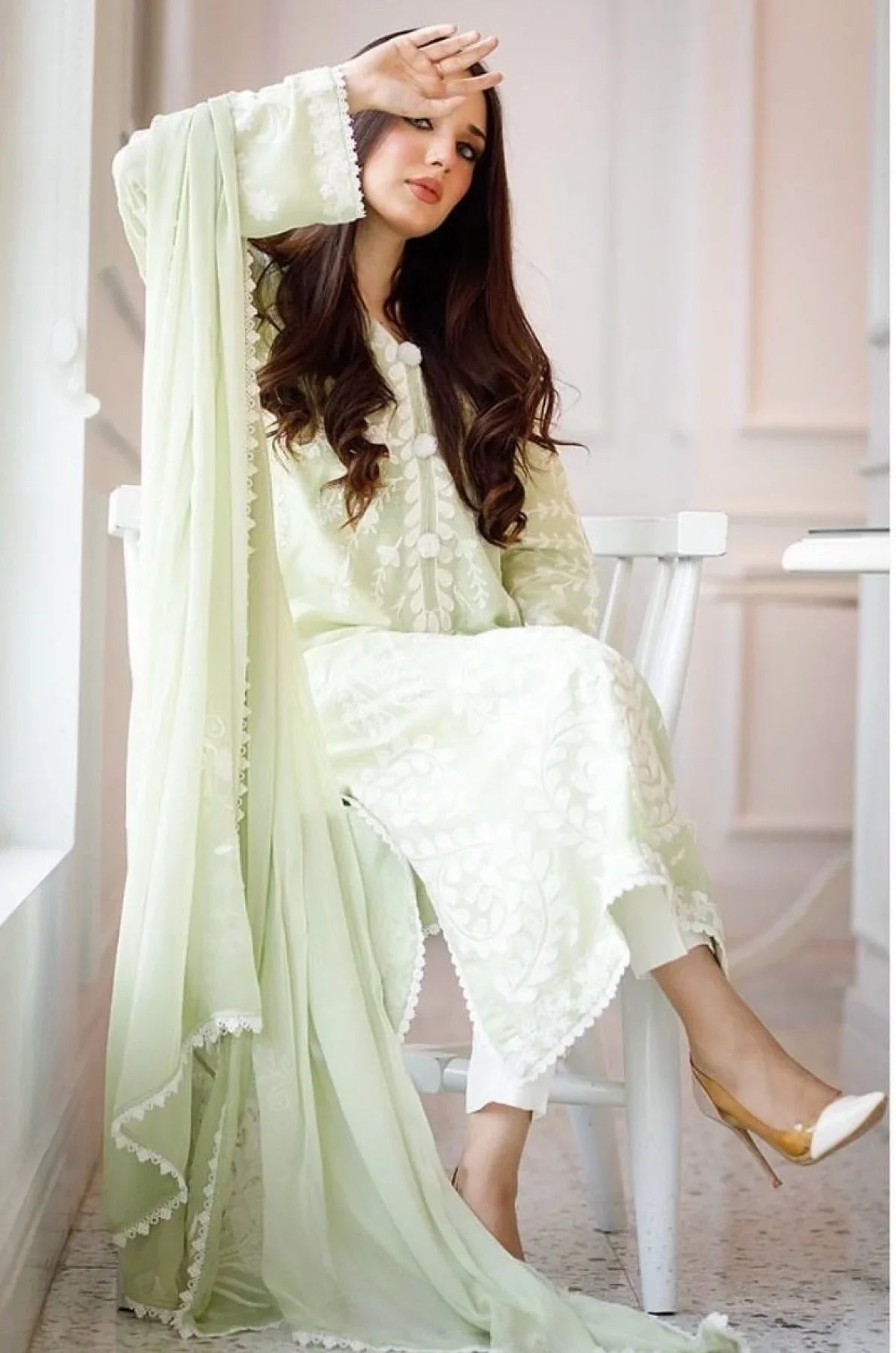 Eira Gul – Cool like the breeze