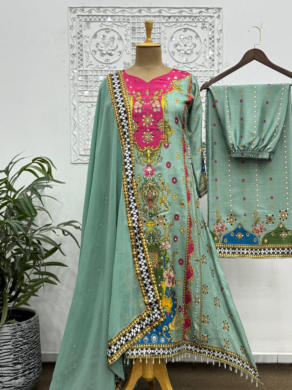 Baag-e-Libaas – A garden in attire