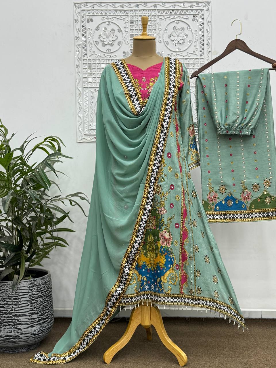 Baag-e-Libaas – A garden in attire