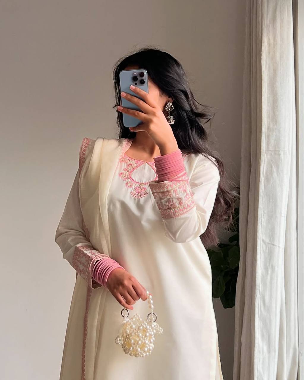 Gul-e-Nazuk