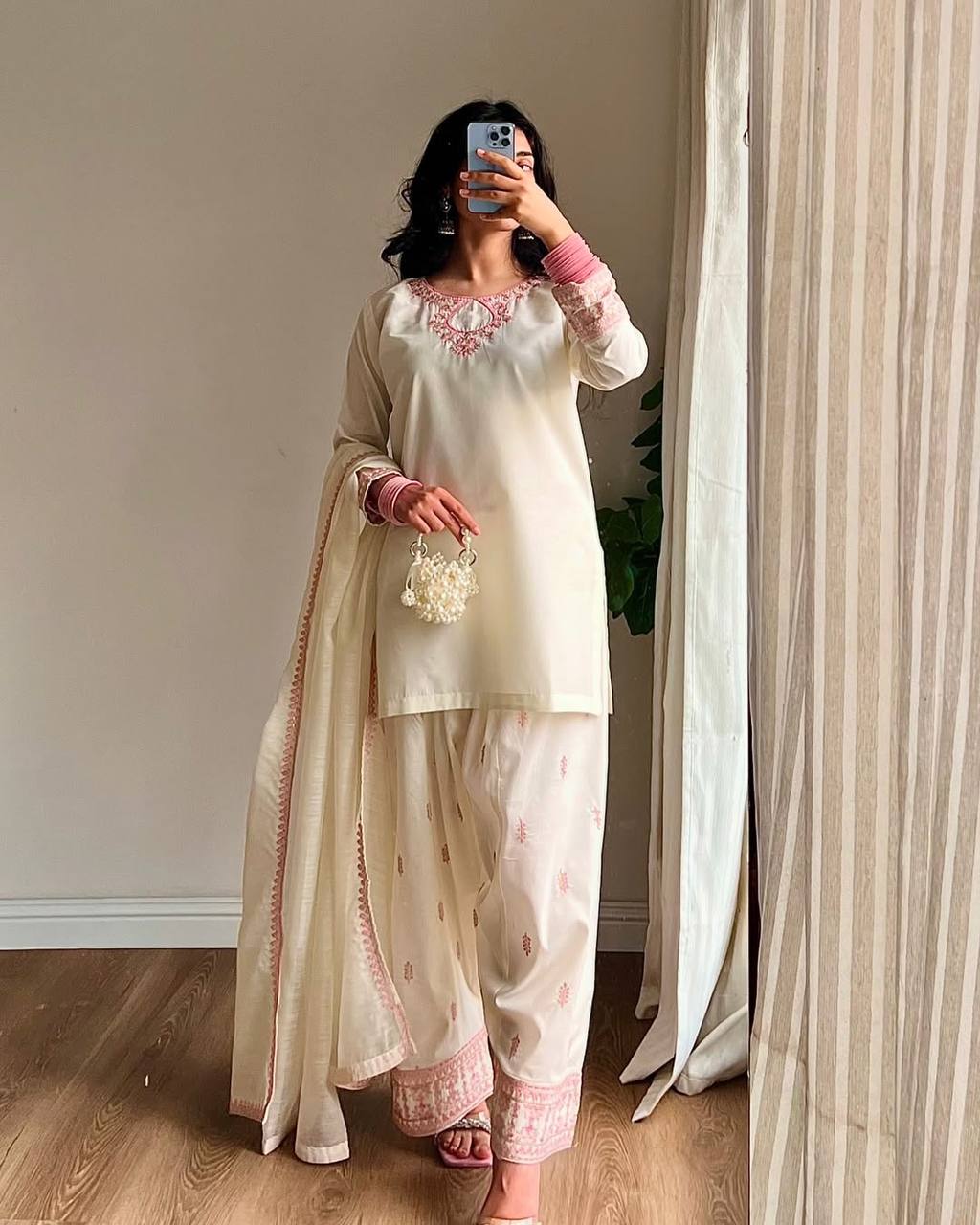 Gul-e-Nazuk