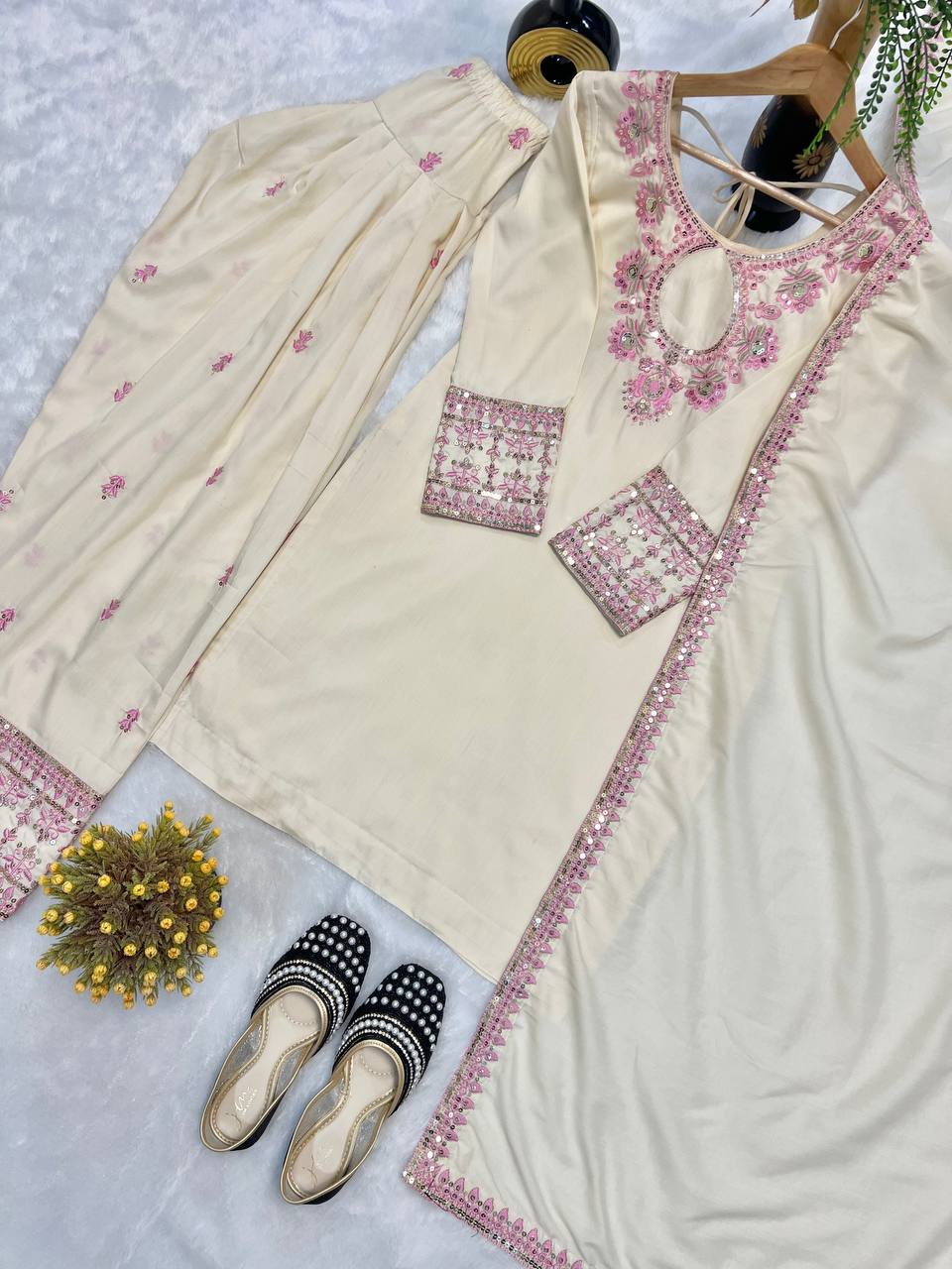 Gul-e-Nazuk