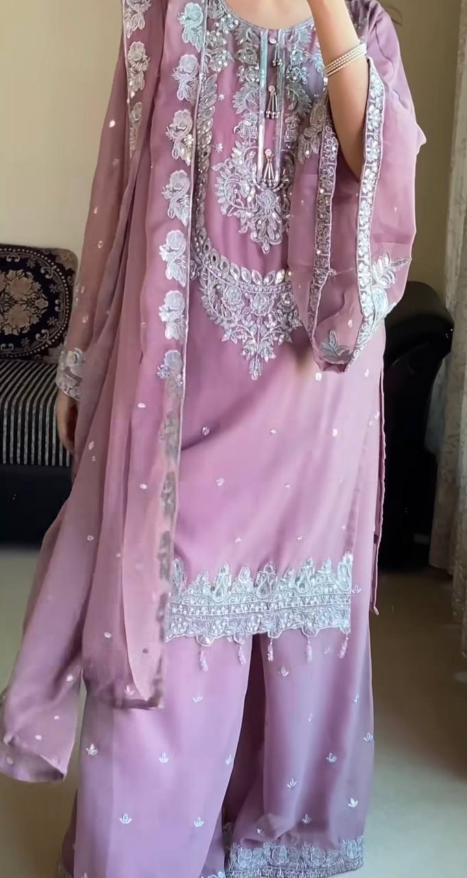 Gul-e-Mauve