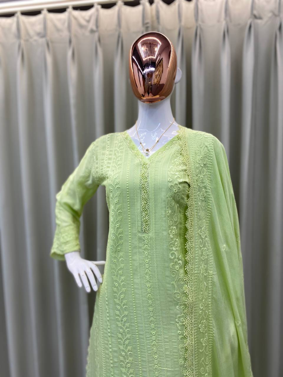 Rohani Saaz – Spiritually soft with luxe textures