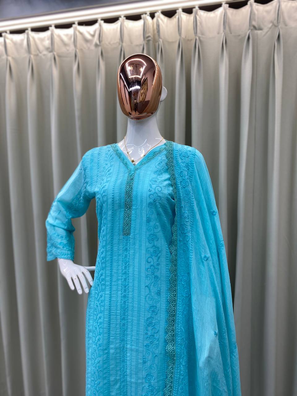 Rohani Saaz – Spiritually soft with luxe textures