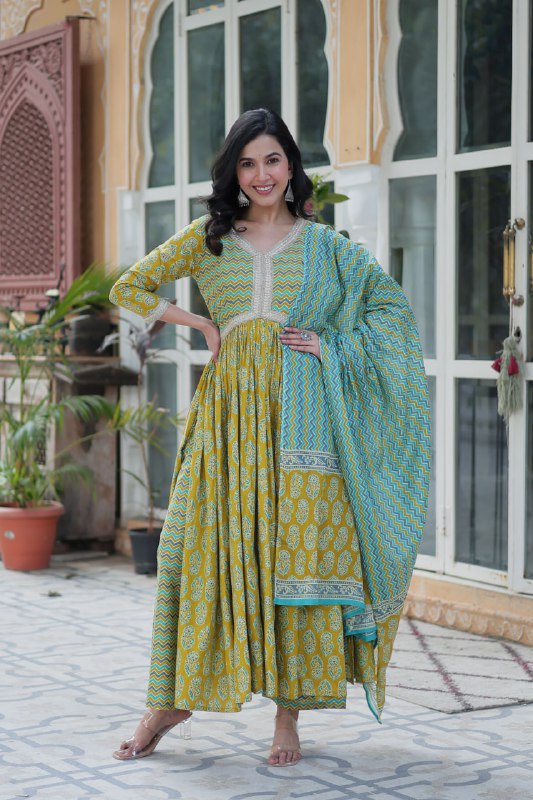 Aabroo – Bold yet classic, made to turn heads
