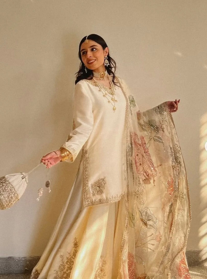 Aayat Embellish – A celestial creation of sequins and embroider