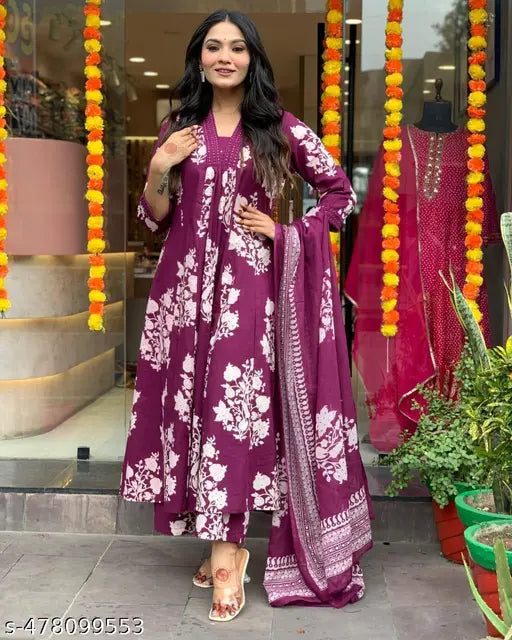 Naira Ease – Relaxed fashion with a timeless appeal