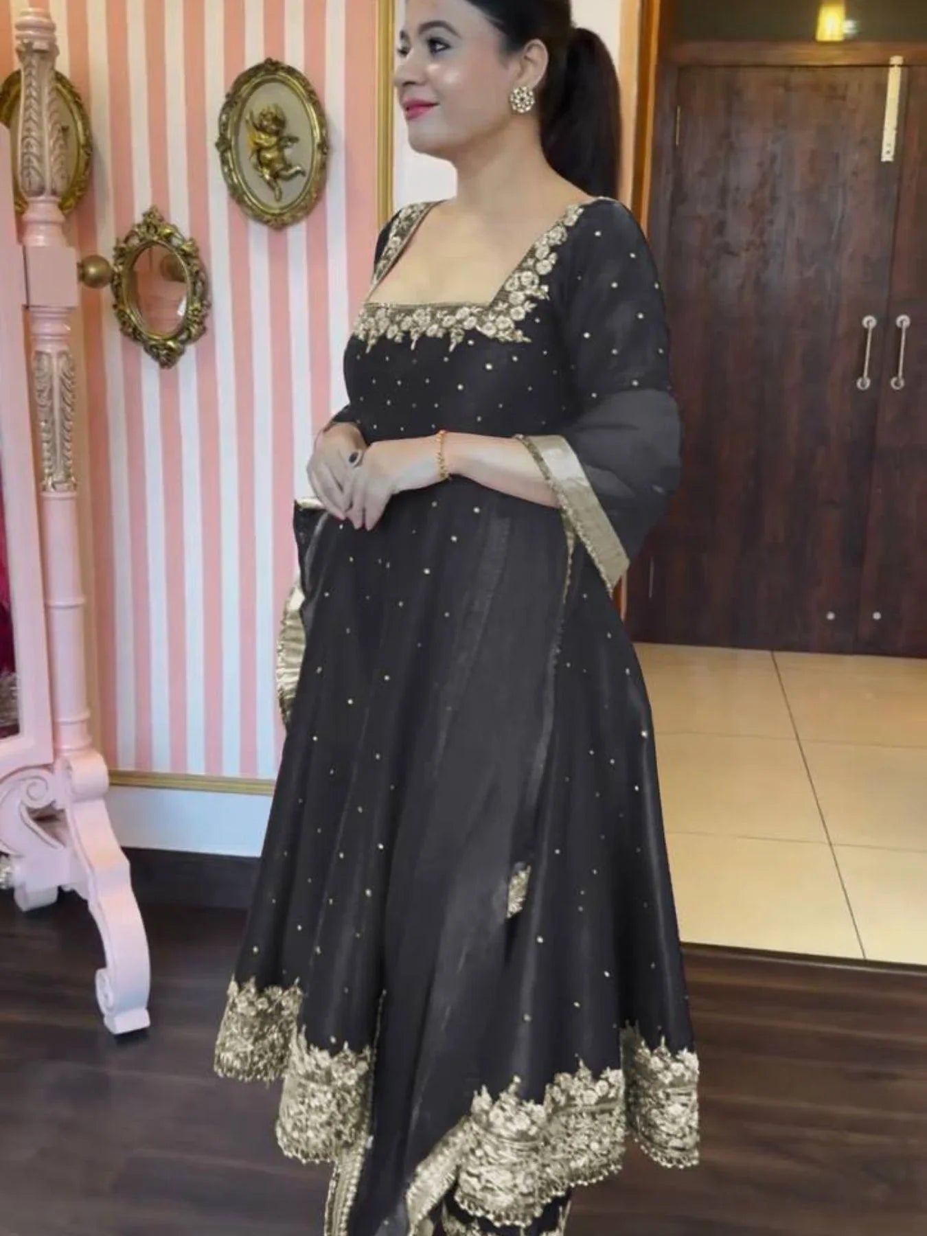Zauq-e-Libaas – Tasteful attire