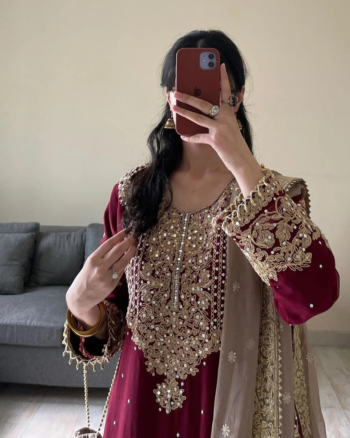 Nazneen Andaaz – Graceful attitude