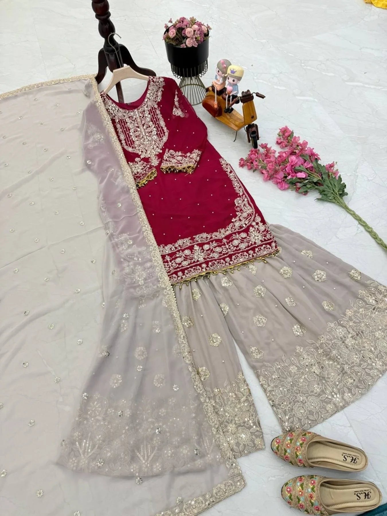 Nazneen Andaaz – Graceful attitude