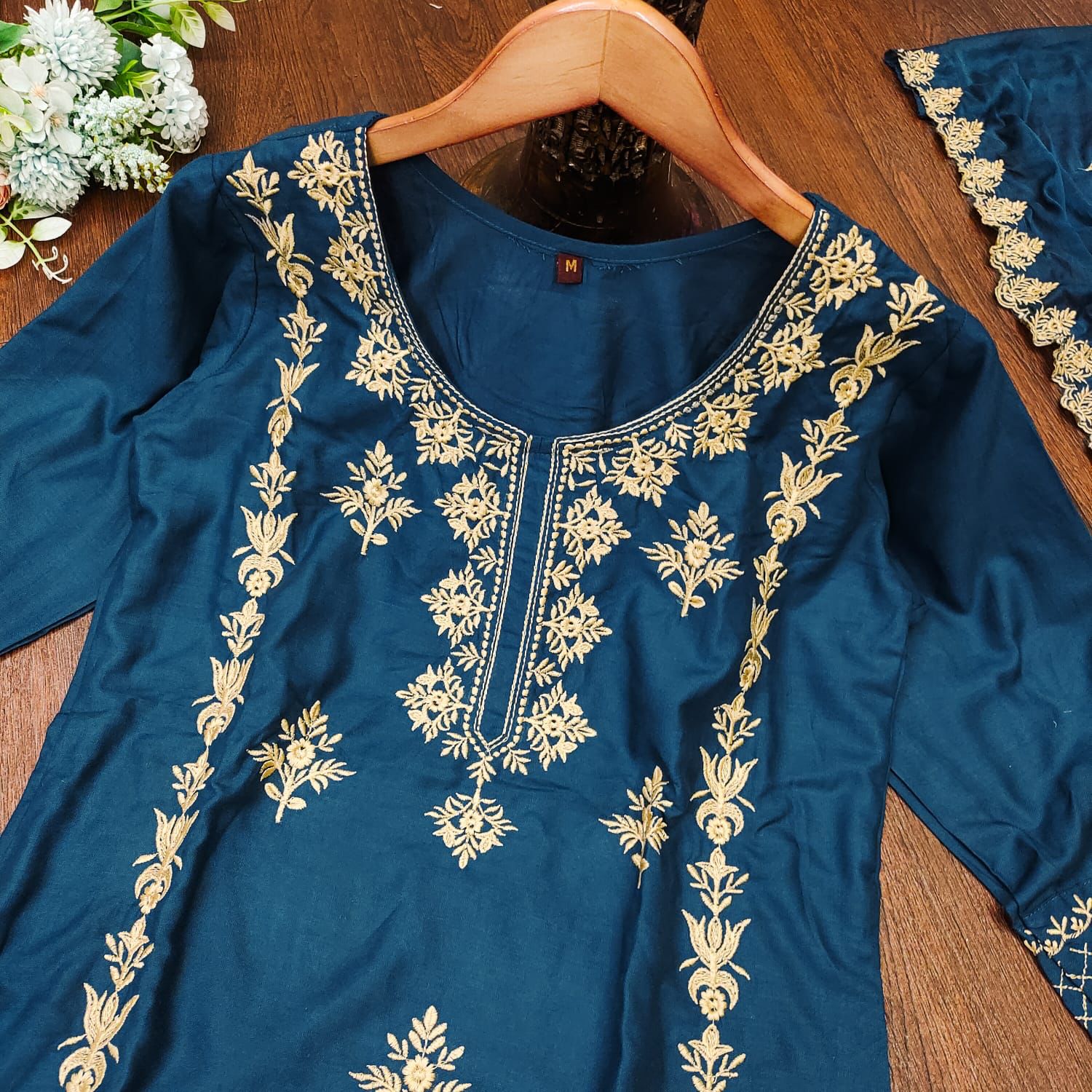 Vanya Ease – Soft fabrics and relaxed silhouettes for daily wear