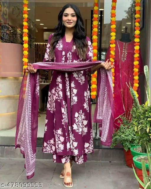 Naira Ease – Relaxed fashion with a timeless appeal