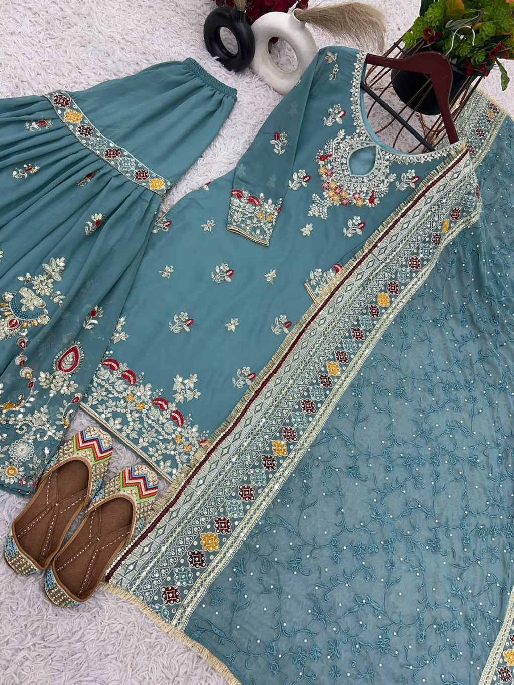 Hunar-e-Rafta – Gracefully crafted