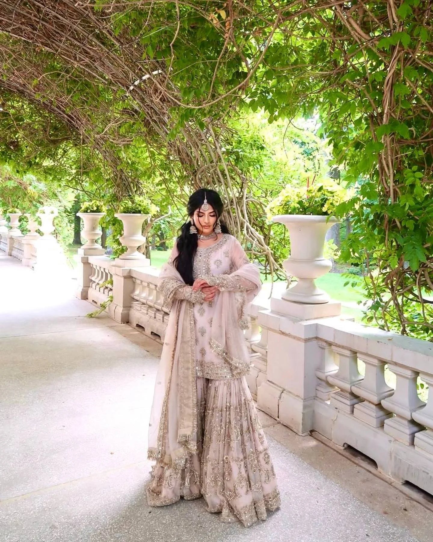 Celestial Charm – A dreamy, otherworldly beauty