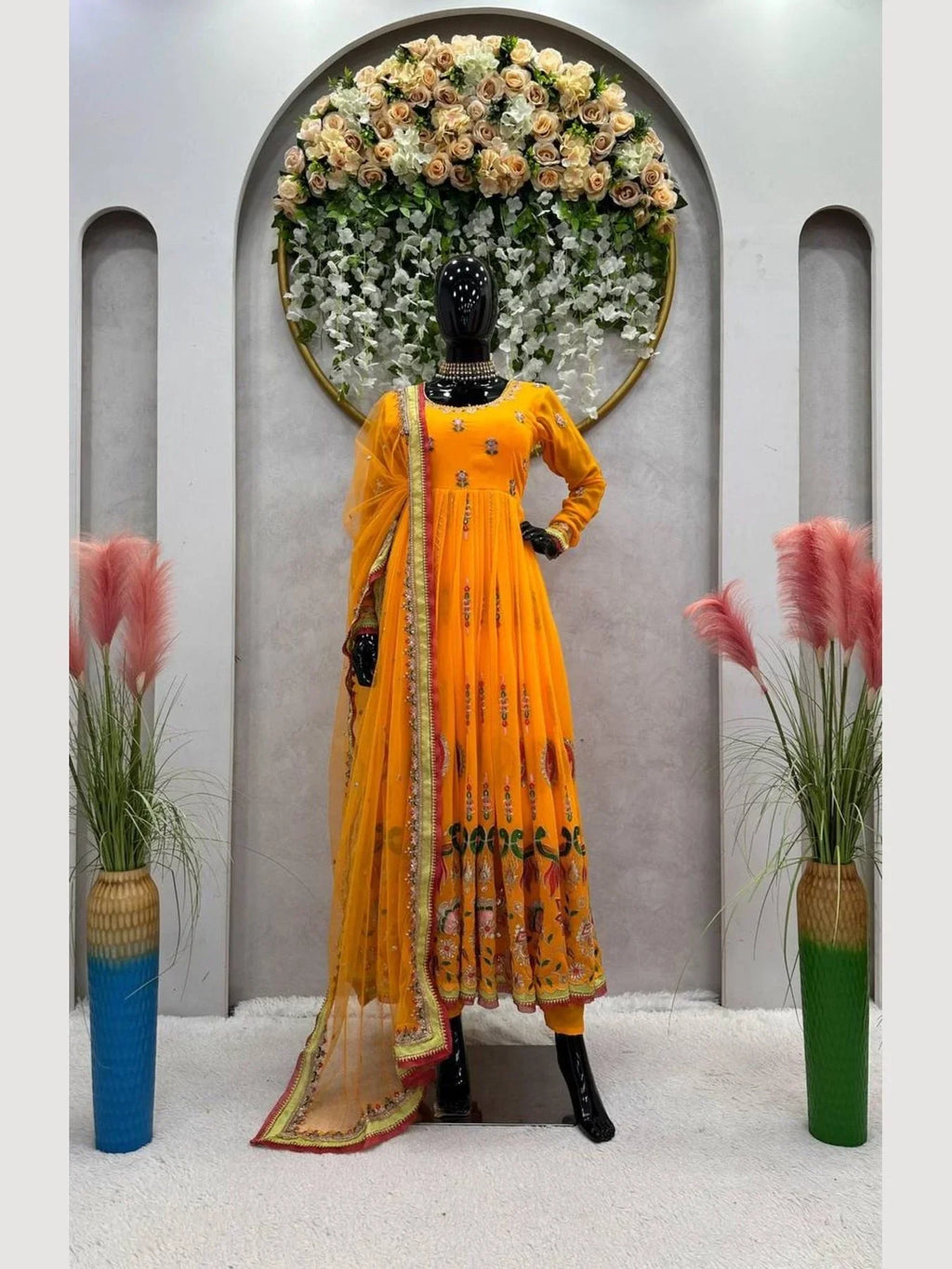 Raabta-e-Husn – A connection of beauty